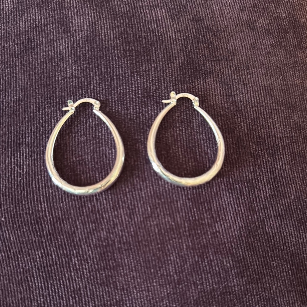 Silver Teardrop Hoop Earrings